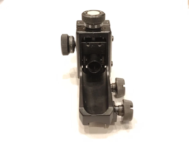 diopter-karabinowy-diana-100-otwor-celowniczy