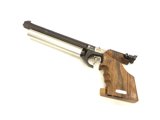 pistolet-pneumatyczny-steyr-lp1-profil-prawy